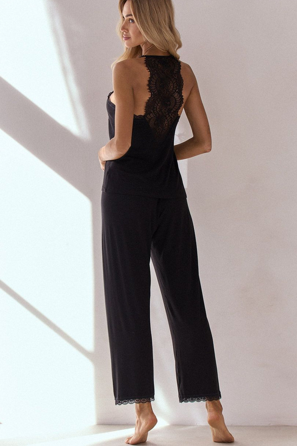 Piżama Comfy Night Long – czarny – zdjęcie 3