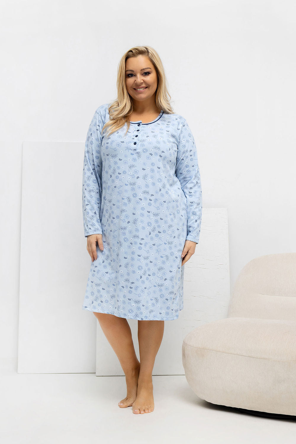 Koszula Plus Size DU-KN-FP-604.10 – jasny niebieski – zdjęcie 2