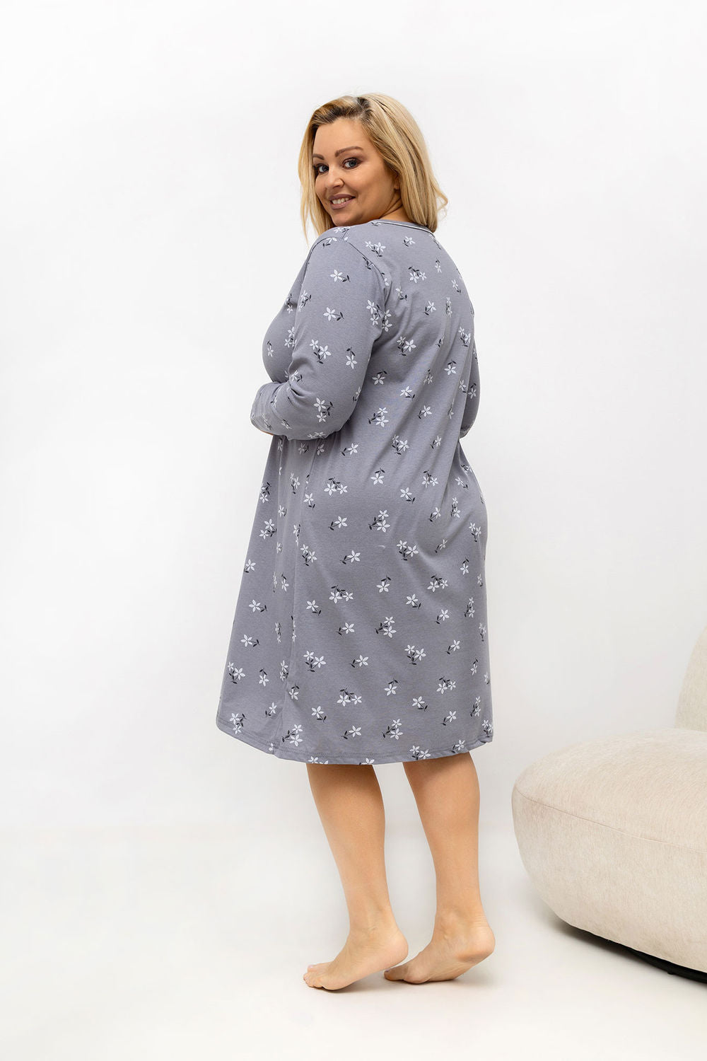 Koszula Plus Size DU-KN-FP-606.09 – ciemny szary – zdjęcie 2